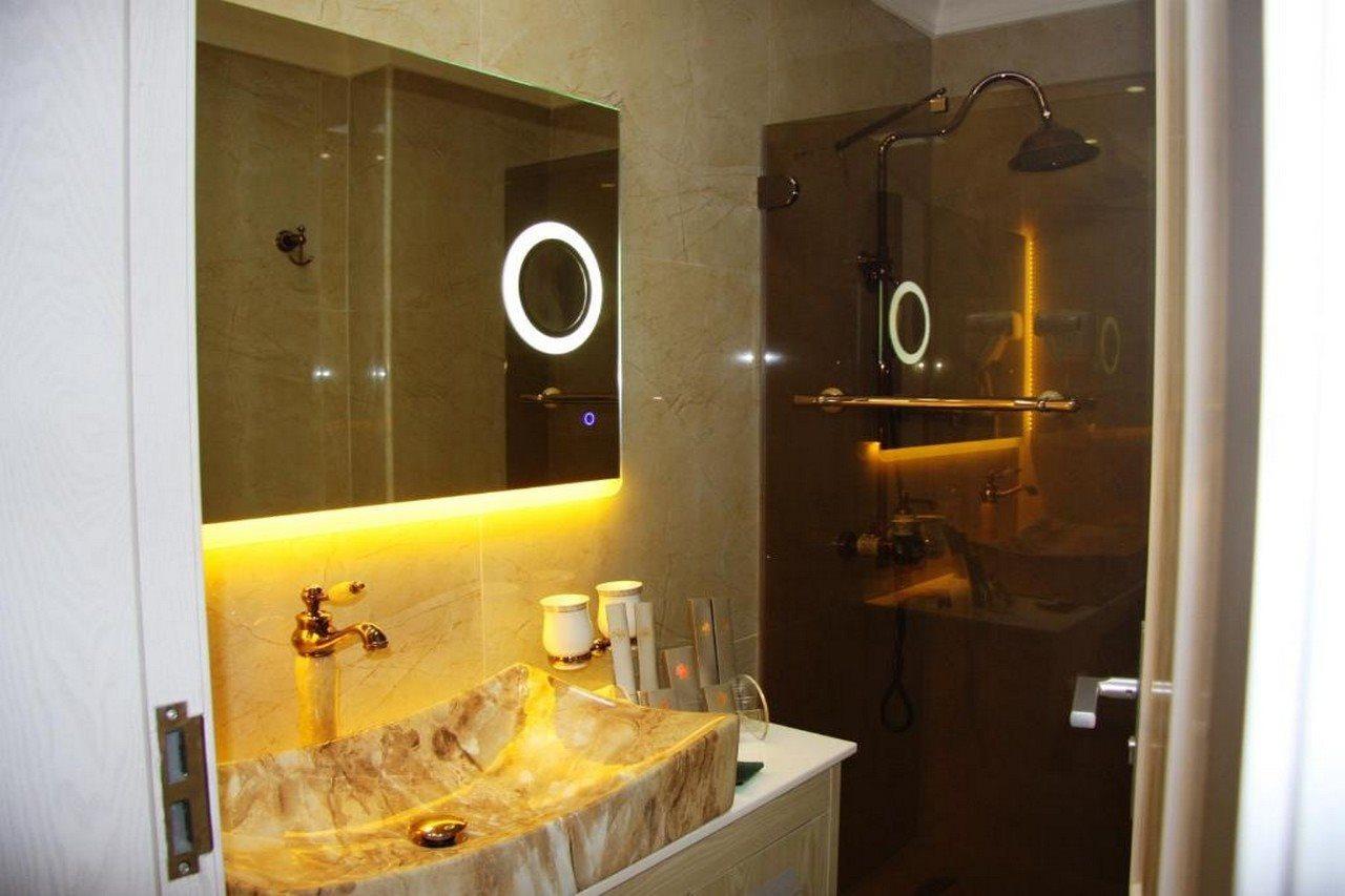 Hotel Brais Дуррес Екстер'єр фото