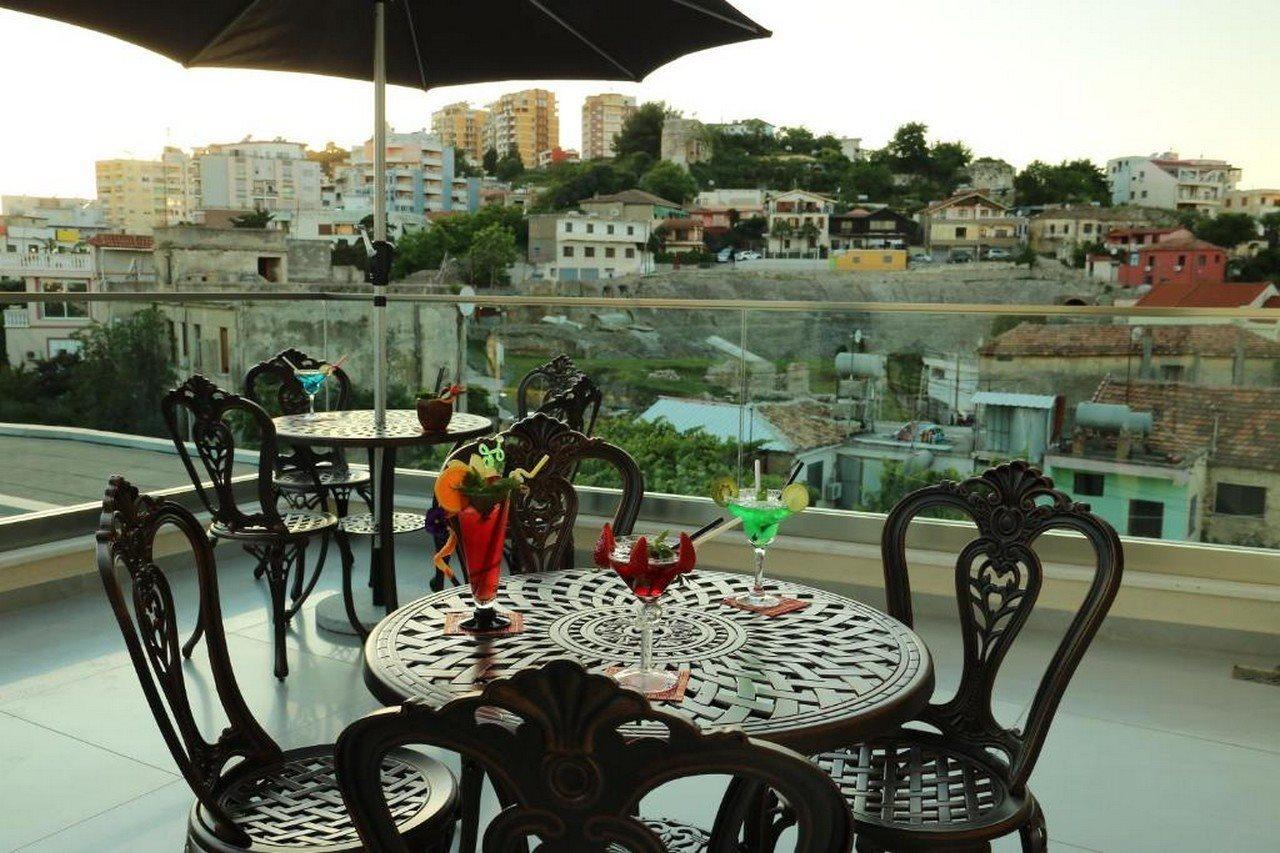 Hotel Brais Дуррес Екстер'єр фото