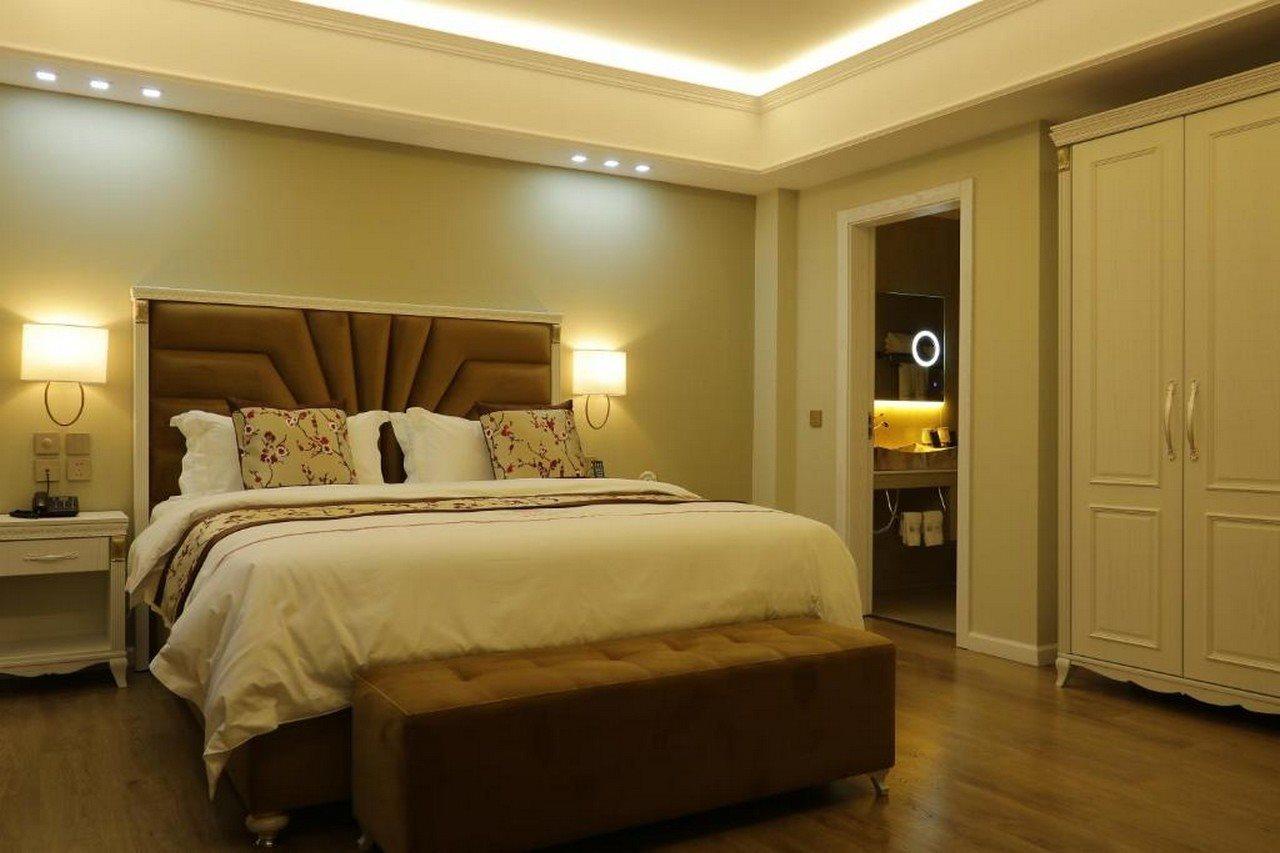 Hotel Brais Дуррес Екстер'єр фото