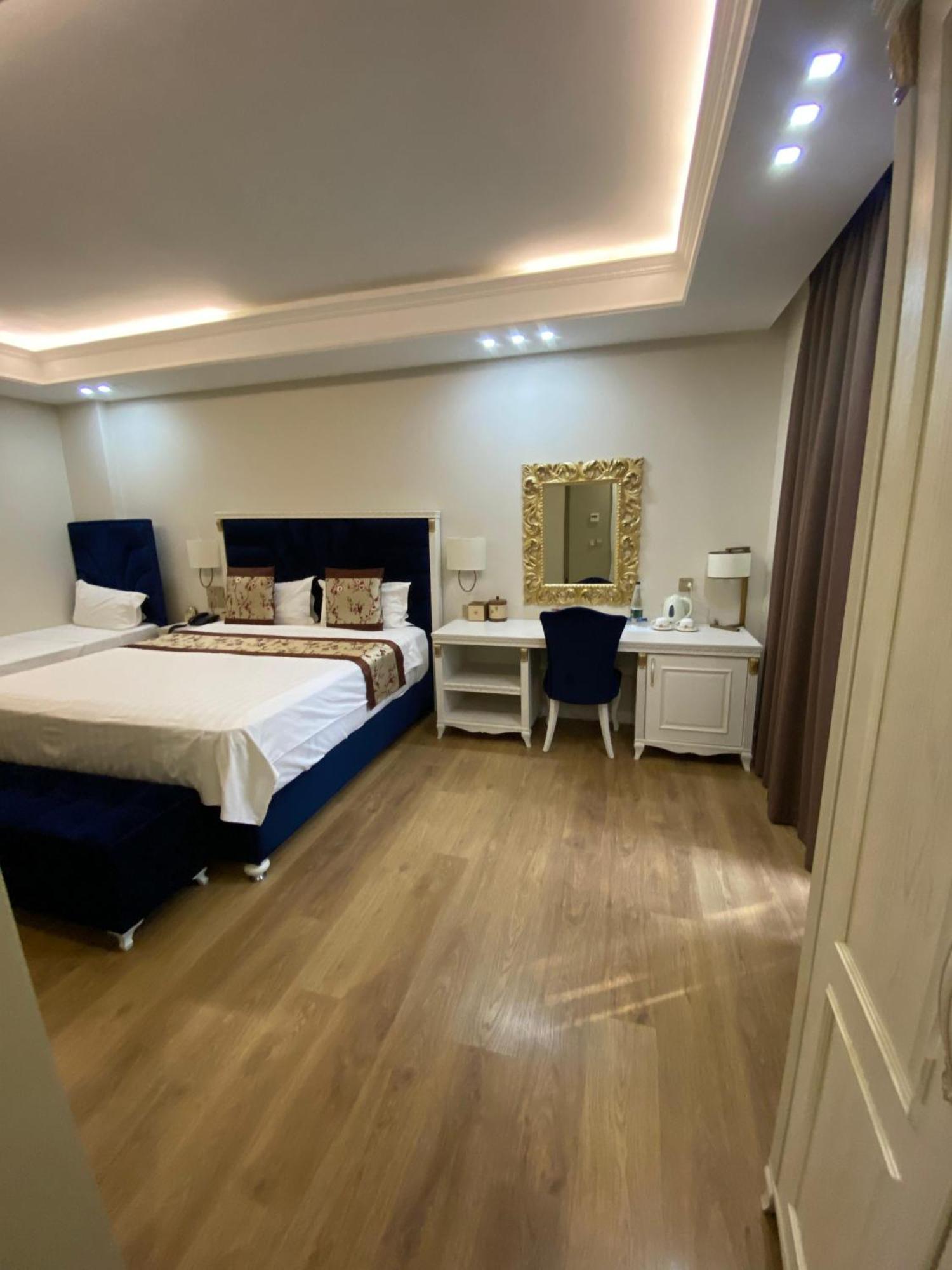 Hotel Brais Дуррес Екстер'єр фото