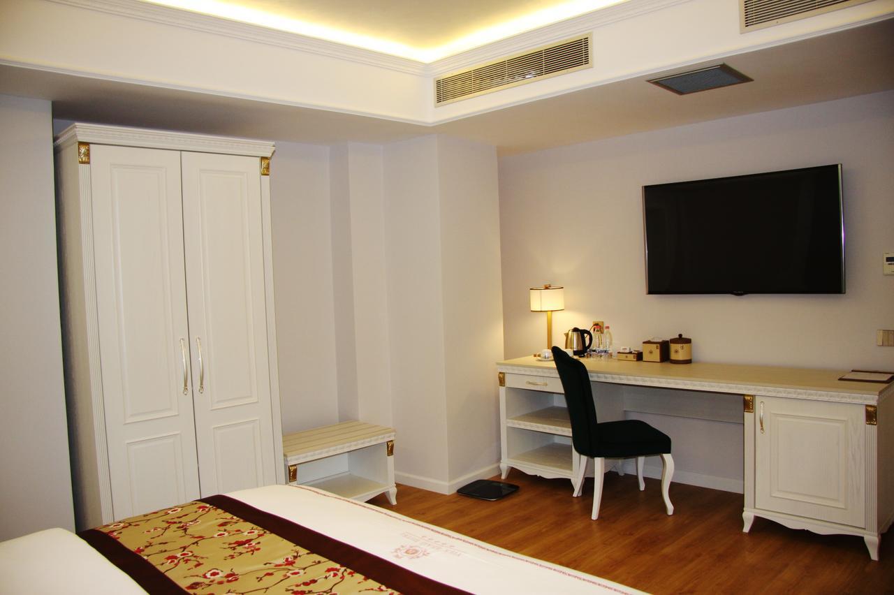 Hotel Brais Дуррес Екстер'єр фото