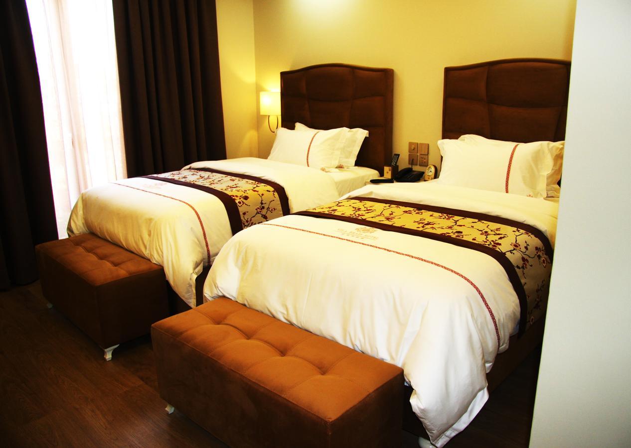 Hotel Brais Дуррес Екстер'єр фото