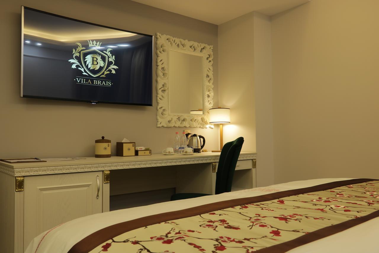 Hotel Brais Дуррес Екстер'єр фото